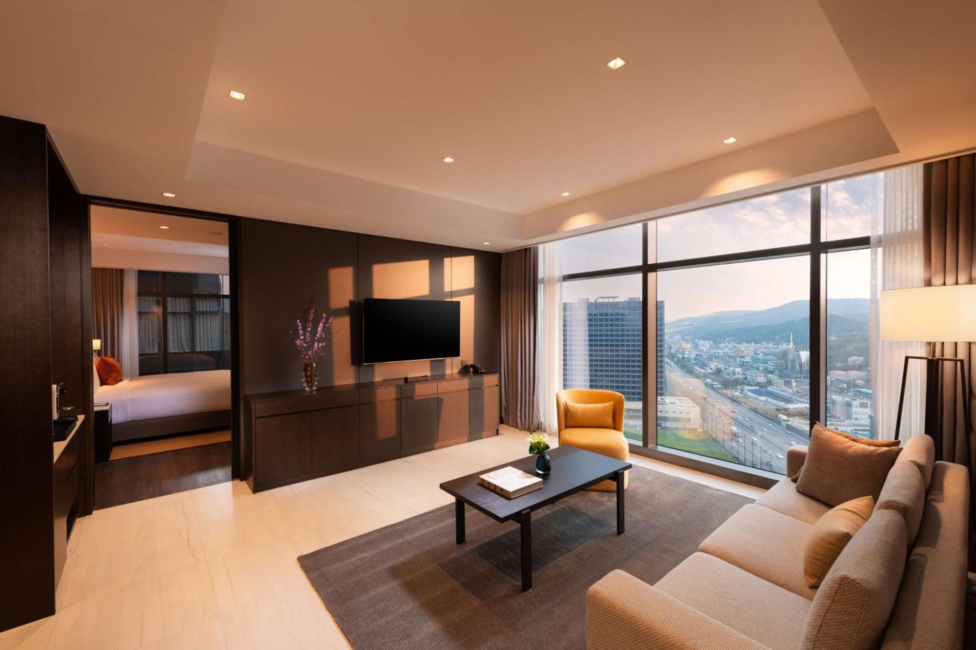 Doubletree By Hilton Seoul Pangyo Hotel ซองนัม ภายนอก รูปภาพ