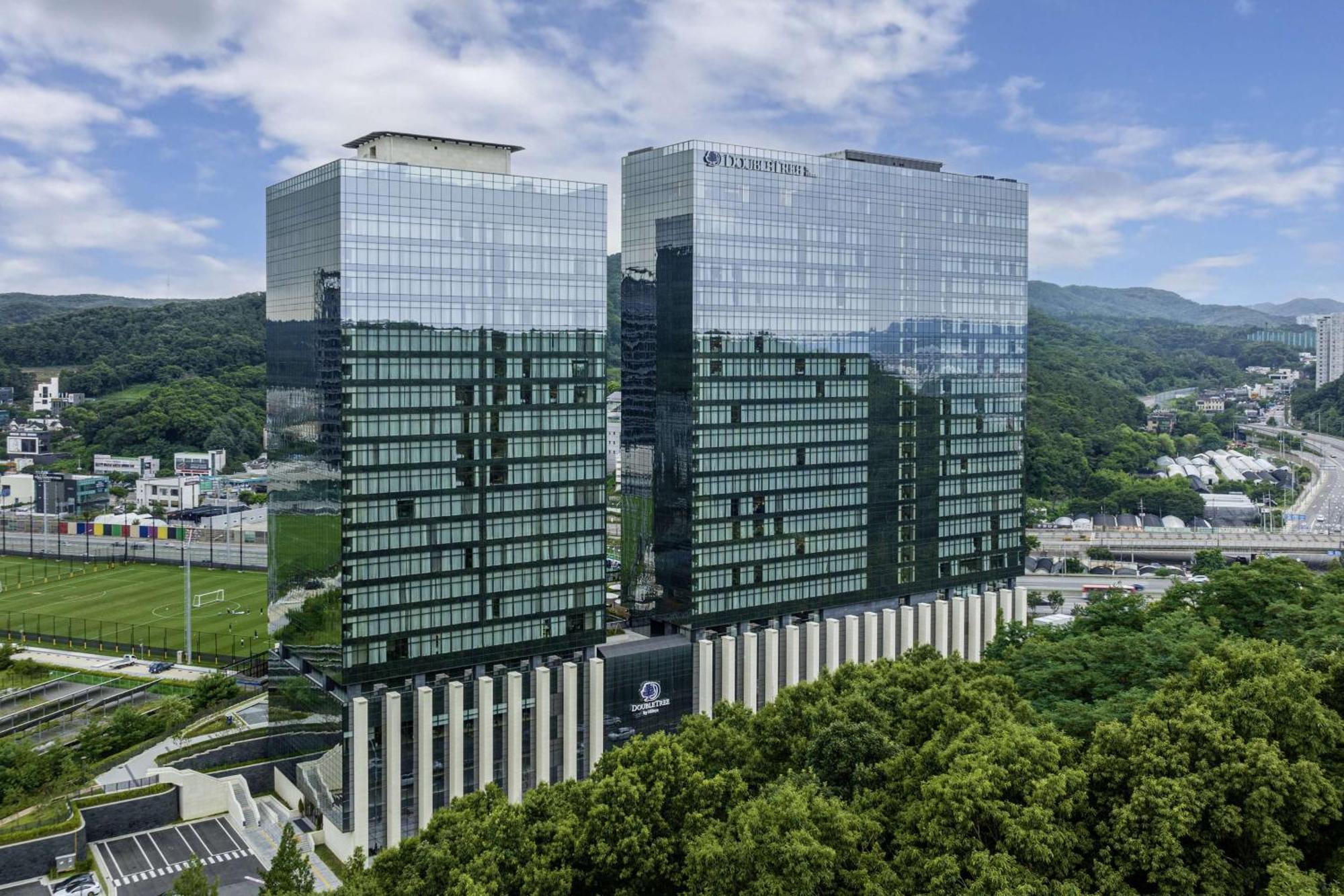 Doubletree By Hilton Seoul Pangyo Hotel ซองนัม ภายนอก รูปภาพ
